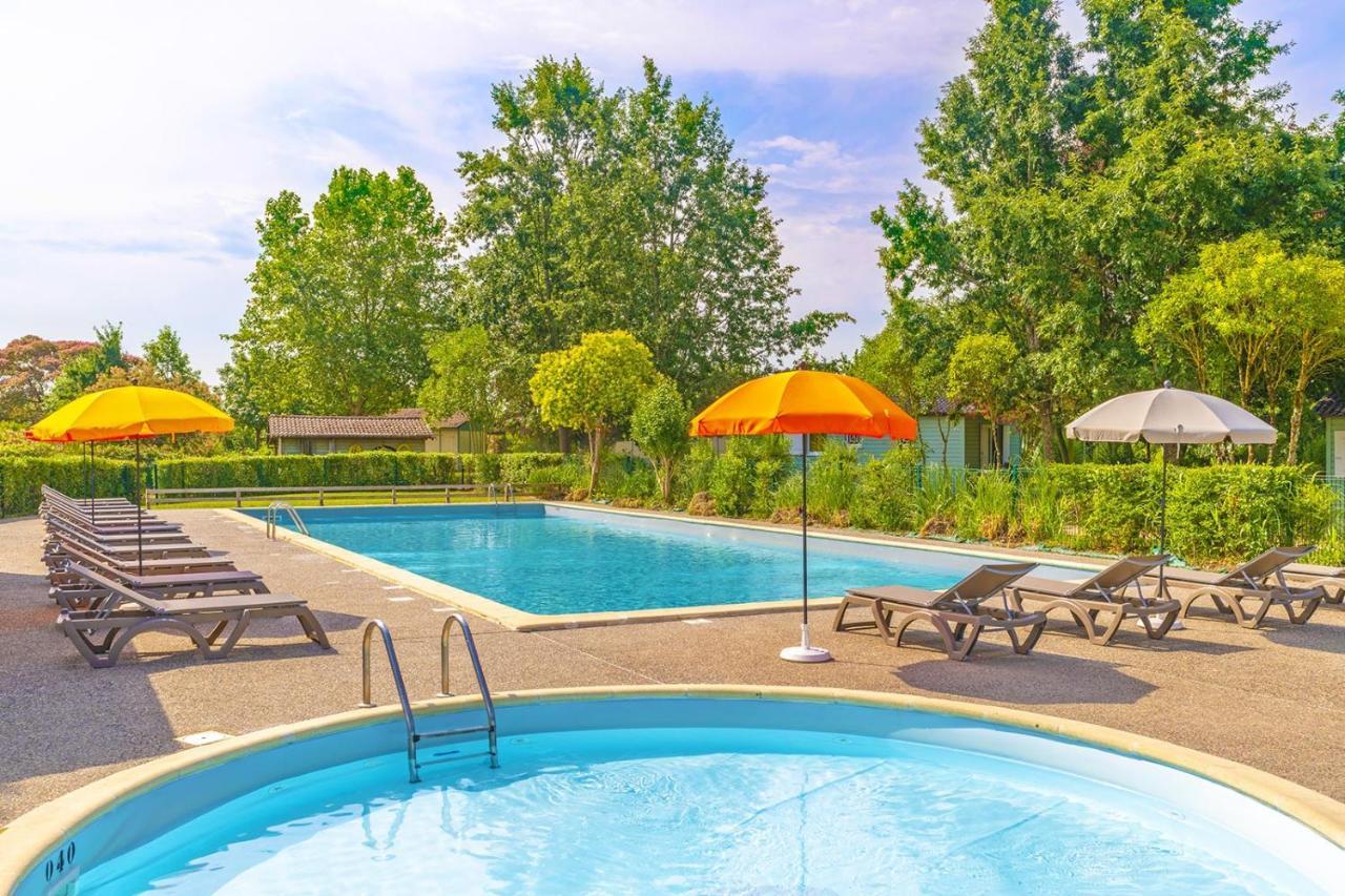 Lagrange Grand Bleu Vacances - Residence Port Lalande Castelmoron-sur-Lot Exterior foto