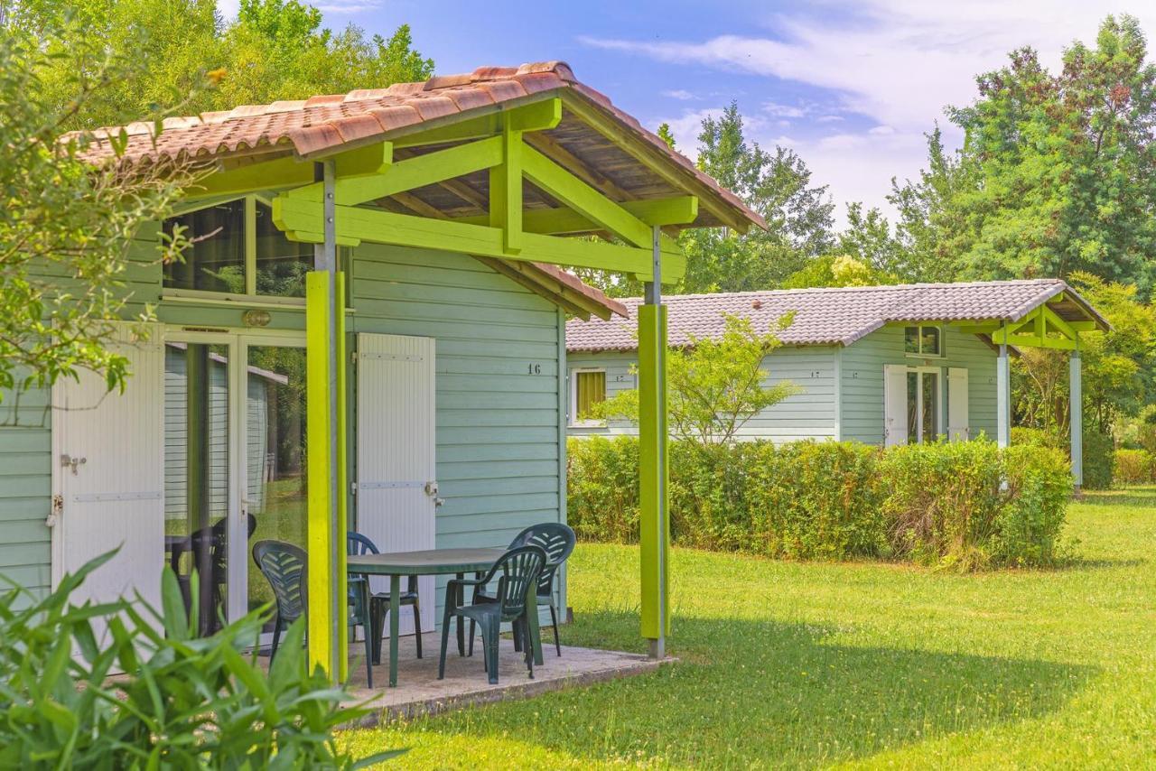 Lagrange Grand Bleu Vacances - Residence Port Lalande Castelmoron-sur-Lot Exterior foto
