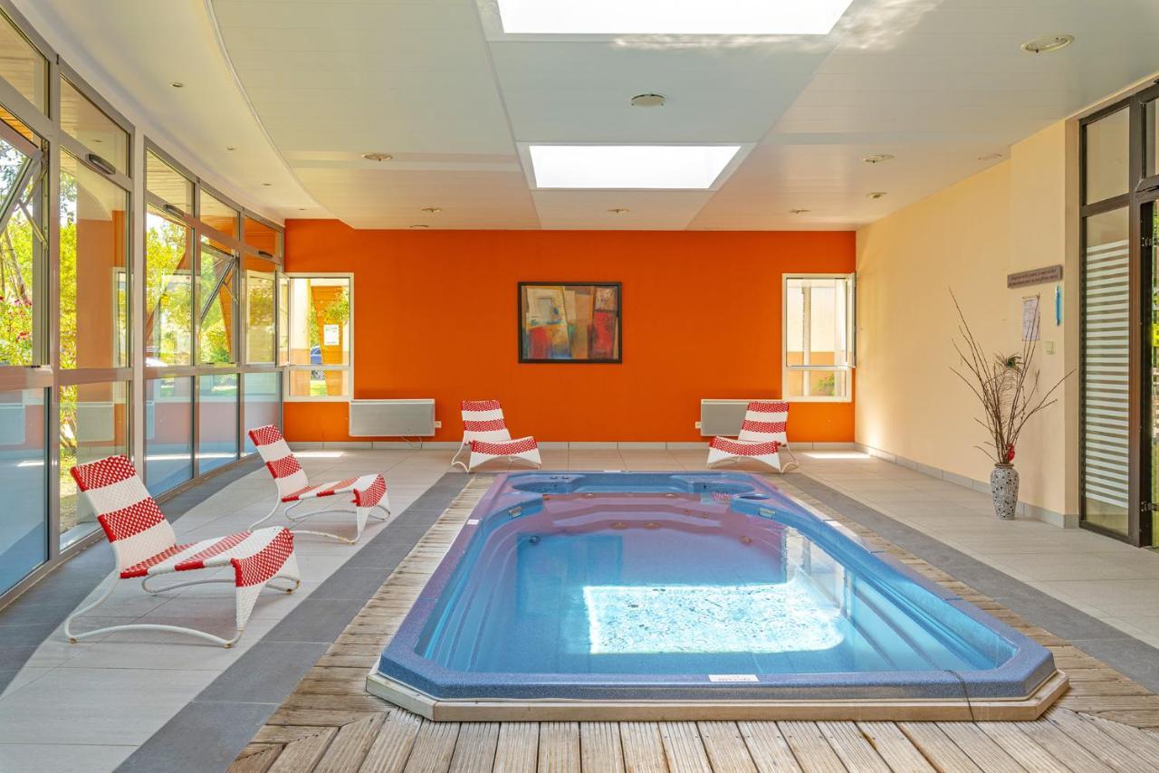 Lagrange Grand Bleu Vacances - Residence Port Lalande Castelmoron-sur-Lot Exterior foto