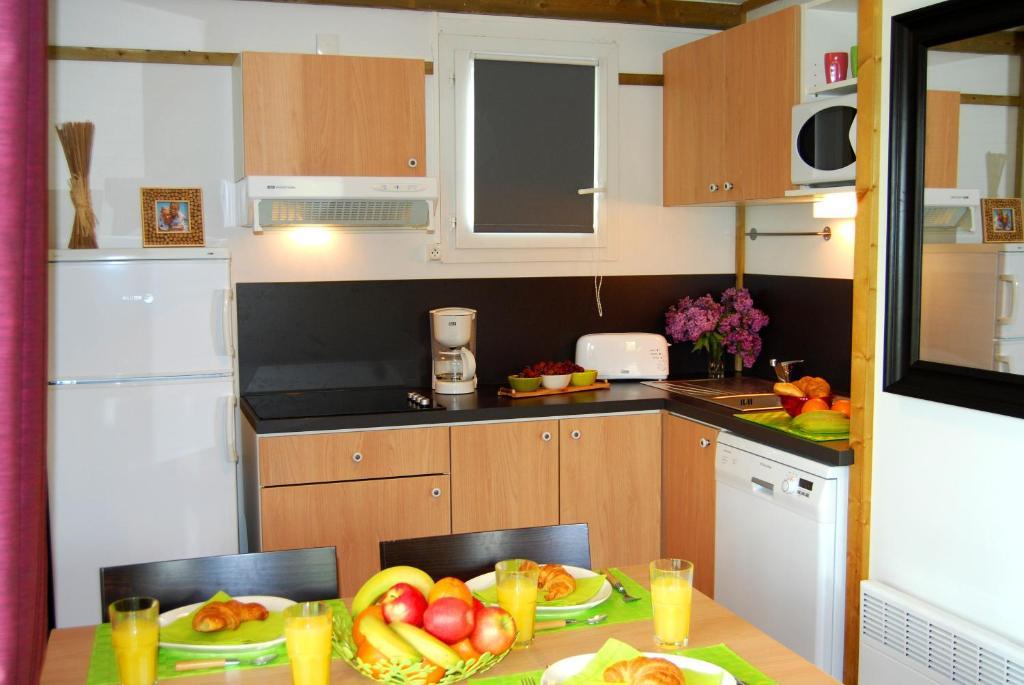 Lagrange Grand Bleu Vacances - Residence Port Lalande Castelmoron-sur-Lot Cameră foto